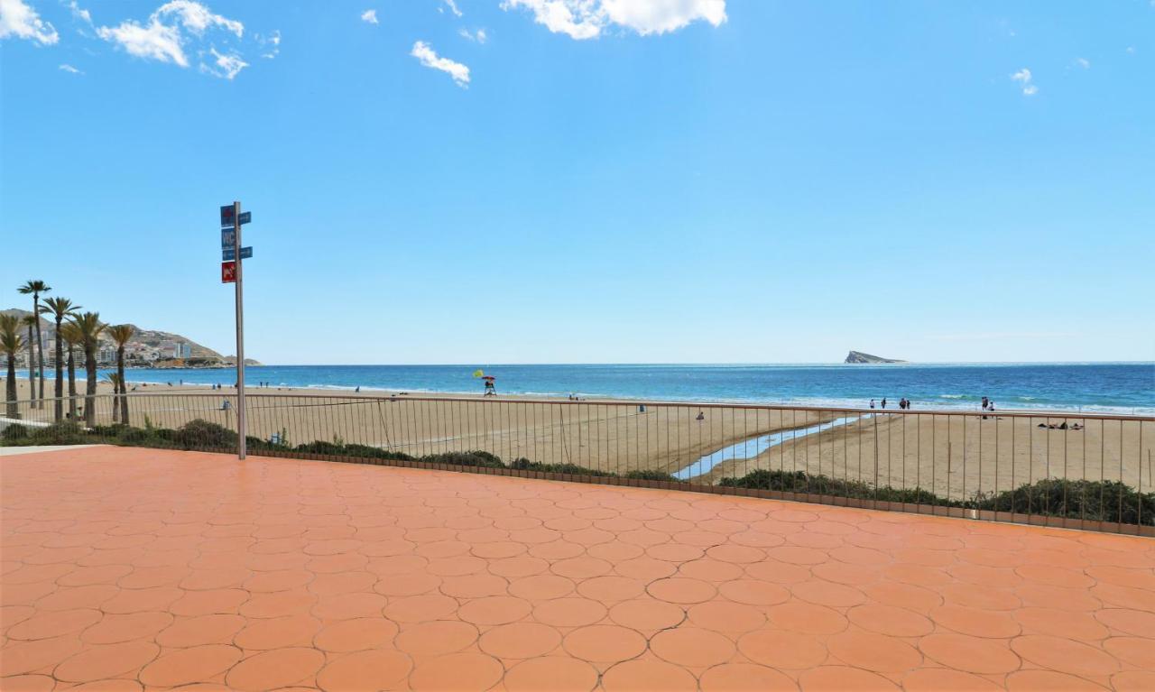 Sunset Waves Deluxe Apartments Poniente Beach Resort Benidorm Exterior photo