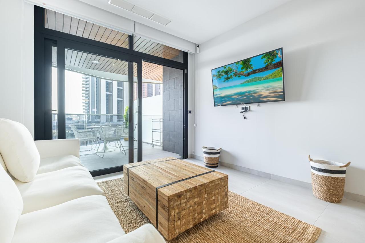 Sunset Waves Deluxe Apartments Poniente Beach Resort Benidorm Exterior photo